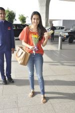 Shraddha Kapoor snapped at airport on 26th May 2016